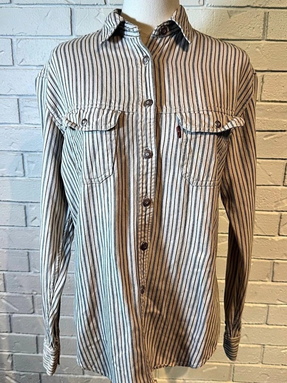 Vintage 90s y2k Levi's Striped Cotton Button Down Womens Medium